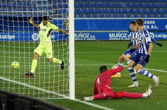 L attaquant uruguayen Luis Suarez marque second Atletico Madrid pelouse Alaves 3 janvier 2020 0 729 486