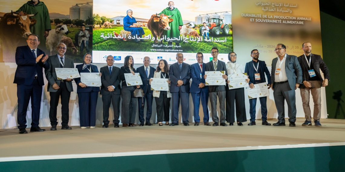 مكناس تحتفي بأجود زيوت الزيتون.. 12 فائزًا يؤكدون صعود الجودة في الموسم الفلاحي 2025/2026 1 SIAM 76