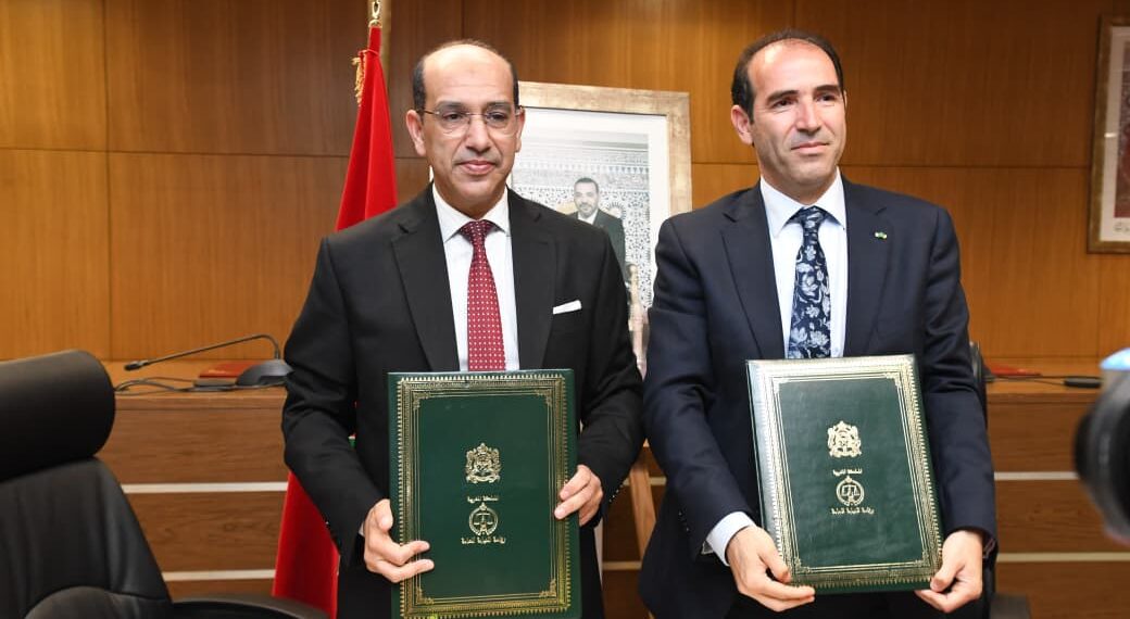 توقيع اتفاقية تعاون وشراكة بين رئاسة النيابة العامة والهيئة الوطنية للنزاهة والوقاية من الرشوة ومحاربتها 1 caee18bb 053c 4a96 b3b6 008f7ce37b5b