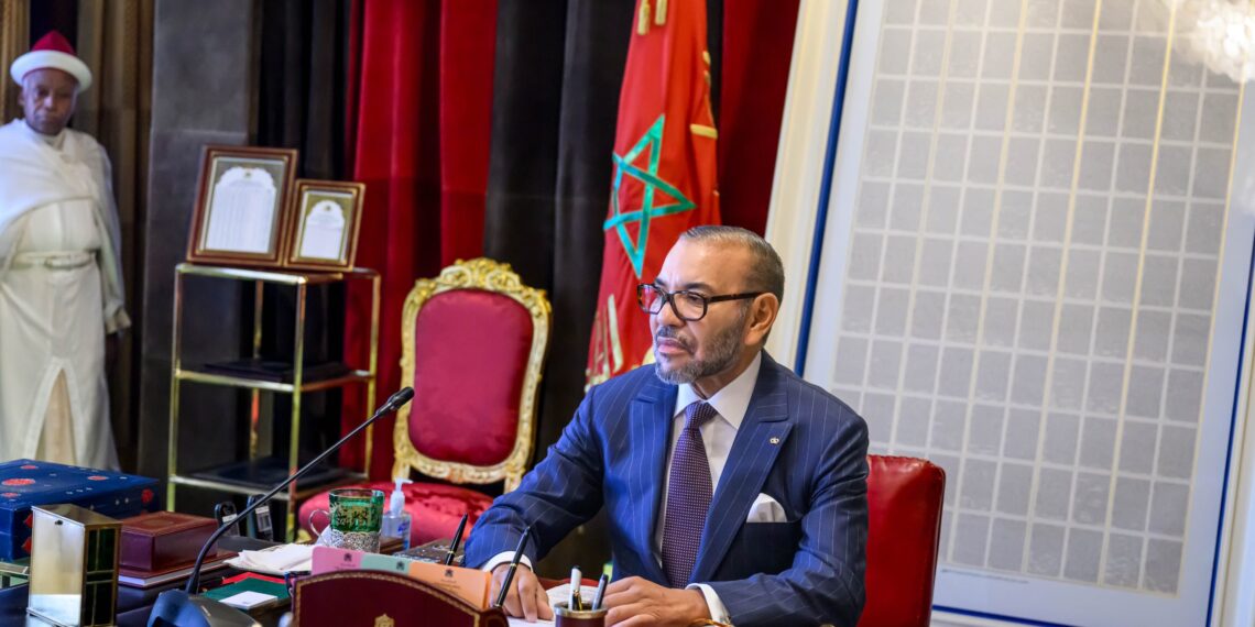 جلالة الملك يهنئ أمير دولة قطر بمناسبة ذكرى توليه مقاليد الحكم 1 14092023 Sa Majeste le Roi Mohammed VI preside une reunion de travail 2.jpg scaled 1