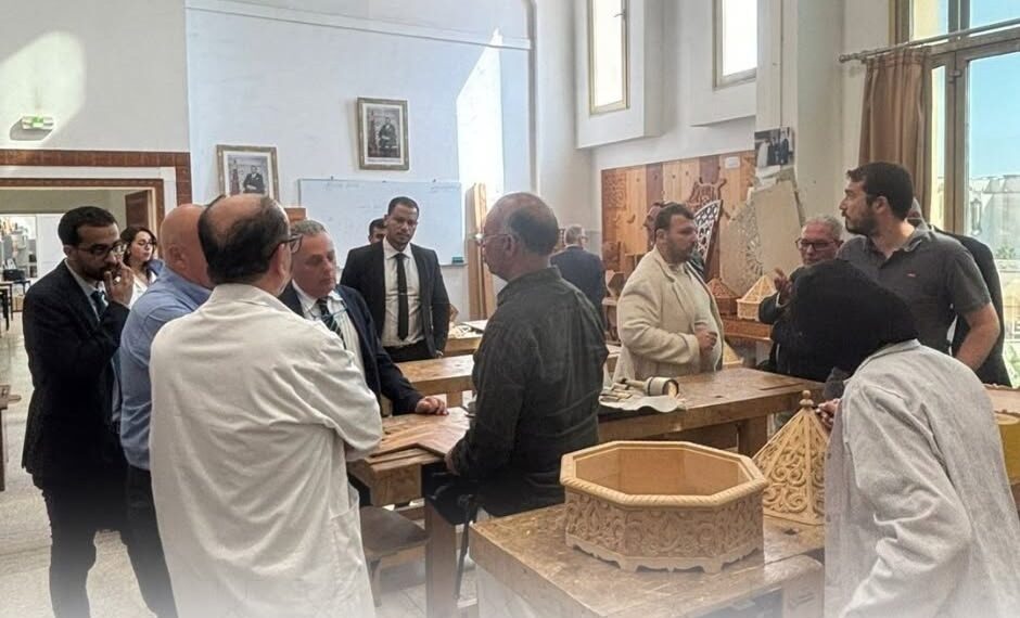 مرفوقا بعمداء خمس مدن صقلية عمدة مدينة "كالتاجيروني" الإيطالية في زيارة رسمية للمملكة 1 726758689 1004643568826052 314889164129363964 n