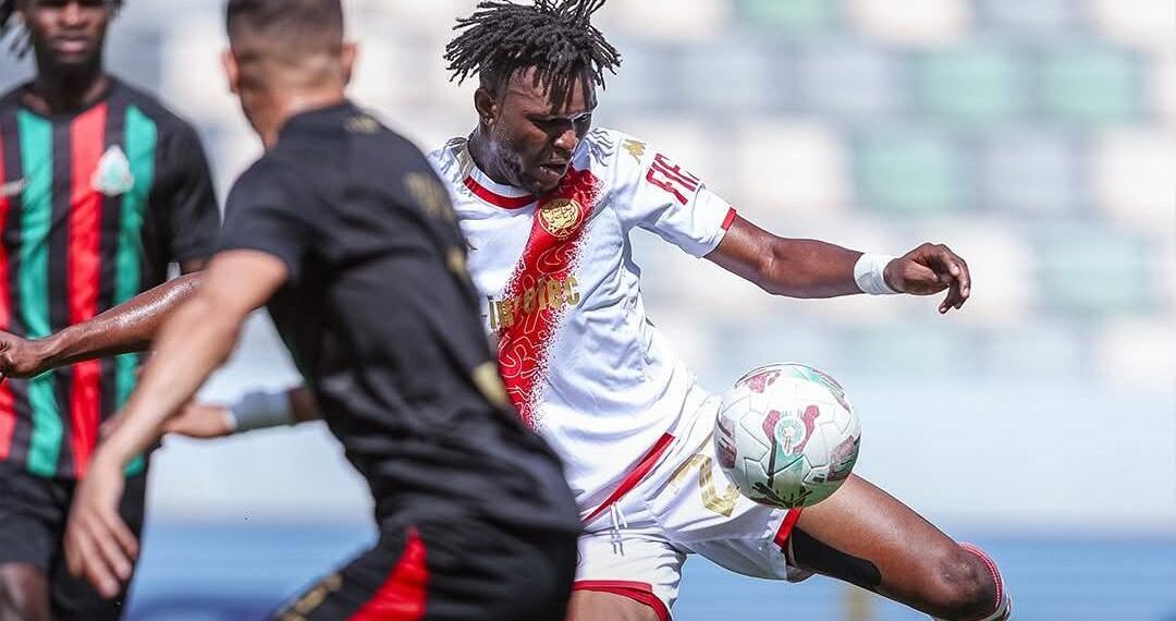 الجيش الملكي يحسم الكلاسيكو أمام الوداد.. وتعادل في أول ظهور للنابي مع الرجاء 1 IMG 1494