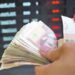 نمو القروض الممنوحة للأسر و المقاولات 7 القروض