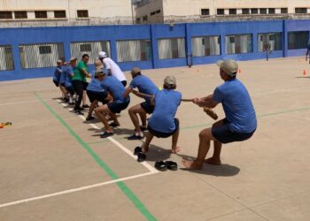 من الملاعب إلى الأمل.. السجن المحلي سلوان يحوّل الرياضة إلى جسر لإعادة إدماج نزلاء الأحداث 6 10
