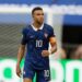 رغم غياب فرنسا عن النهائي.. مبابي يحصد الحذاء الذهبي ويواصل كتابة تاريخ كأس العالم 6 2 1