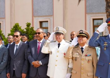 جهة الداخلة وادي الذهب.. إقامة مراسم تحية العلم الوطني بمناسبة الذكرى 27 لعيد العرش المجيد 6 758841175 1333649488931152 8494075647509215193 n