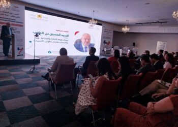 طنجة.. غرفة التجارة والصناعة والخدمات تشارك في لقاء حول دور مغاربة العالم في دعم الأوراش التنموية للمملكة 4 772119759 1522658396571612 5935071623518157779 n