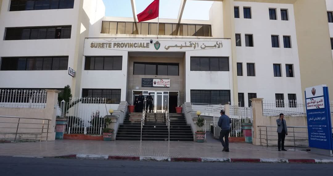 بعد مطاردة هوليودية.. انتهت بتوقيف سيارة من نوع (سطافيط) وحجز أطنان من مخدر الشيرا 1 FB IMG 1735911060240