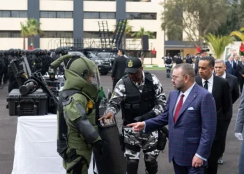 وسام جديد على صدر مؤسستنا الأمنية 5 SM le Roi visite la DGST
