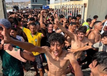 إسبانيا تسرع إعادة المهاجرين من سبتة المحتلة 5 WhatsApp Image 2026 08 27 at 09.39.04