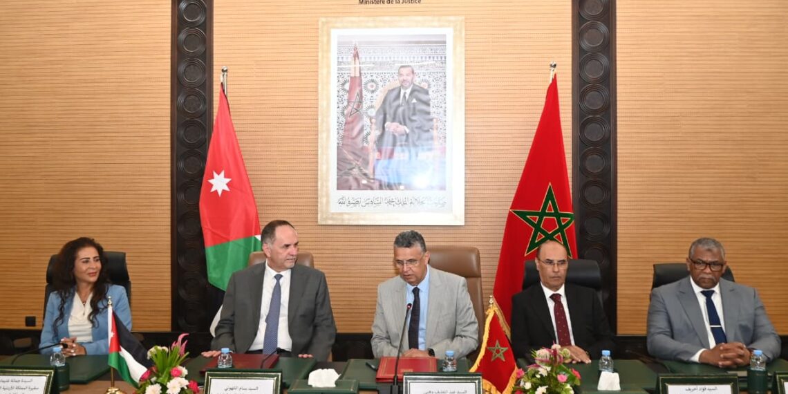 المغرب والأردن يوقعان اتفاقية للتسليم لتعزيز التعاون القضائي بين البلدين 1 WhatsApp Image 2026 08 28 at 12.55.59