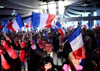 لوبان تتصدر سباق الإليزيه.. مفاجآت جديدة تقلب حسابات اليسار واليمين 5 سباق الإليزيه