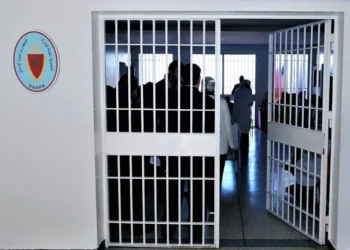 سجن بني ملال يوضح حقيقة إضراب سجين عن الطعام والماء وحرمانه من تخفيض العقوبة 4 detenus prison
