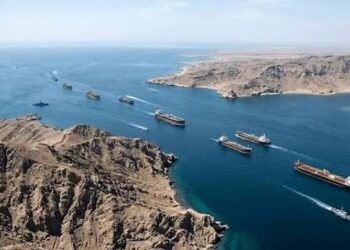 باكستان: اتفاق مضيق هرمز قد يفتح الباب أمام استئناف الحوار الأمريكي الإيراني 6 images 2