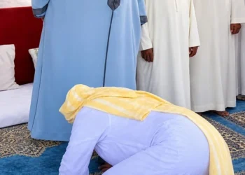 الزاوية العجيبية تستنكر تقبيل القدم وتوضح حقيقة موسم سيدي أحمد ابن عجيبة 3 photo 900x600 1