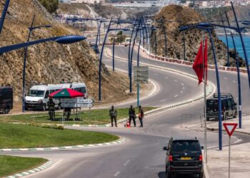 تفاصيل ضبط 111 مرشحا للهجرة غير النظامية بمدينة الفنيدق وضواحيها 5 فنيدق