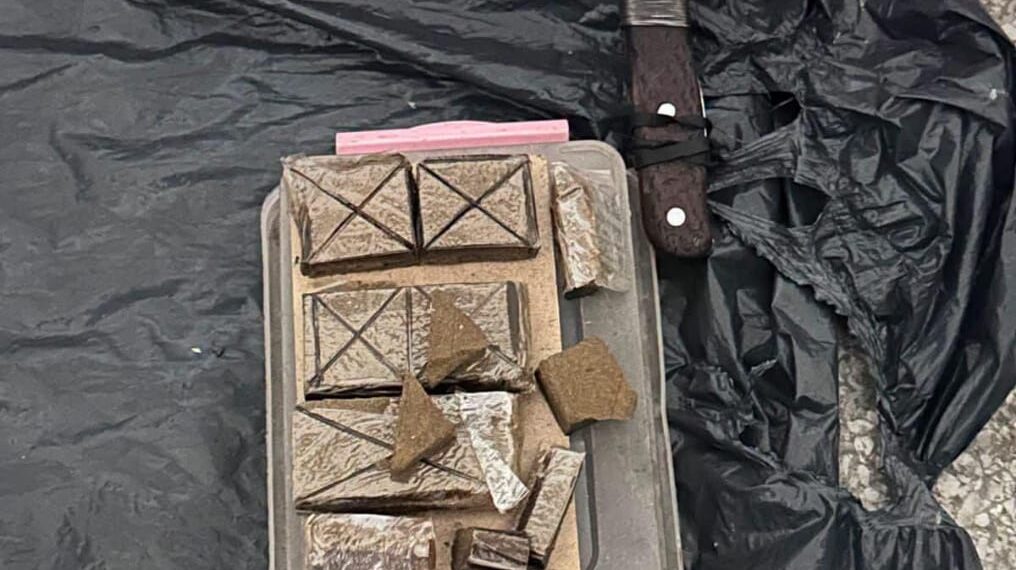 أولاد غانم.. «ولد الشيخة» يفر من الدرك ويترك وراءه شحنة ممنوعات 1 IMG 20260914 WA0071