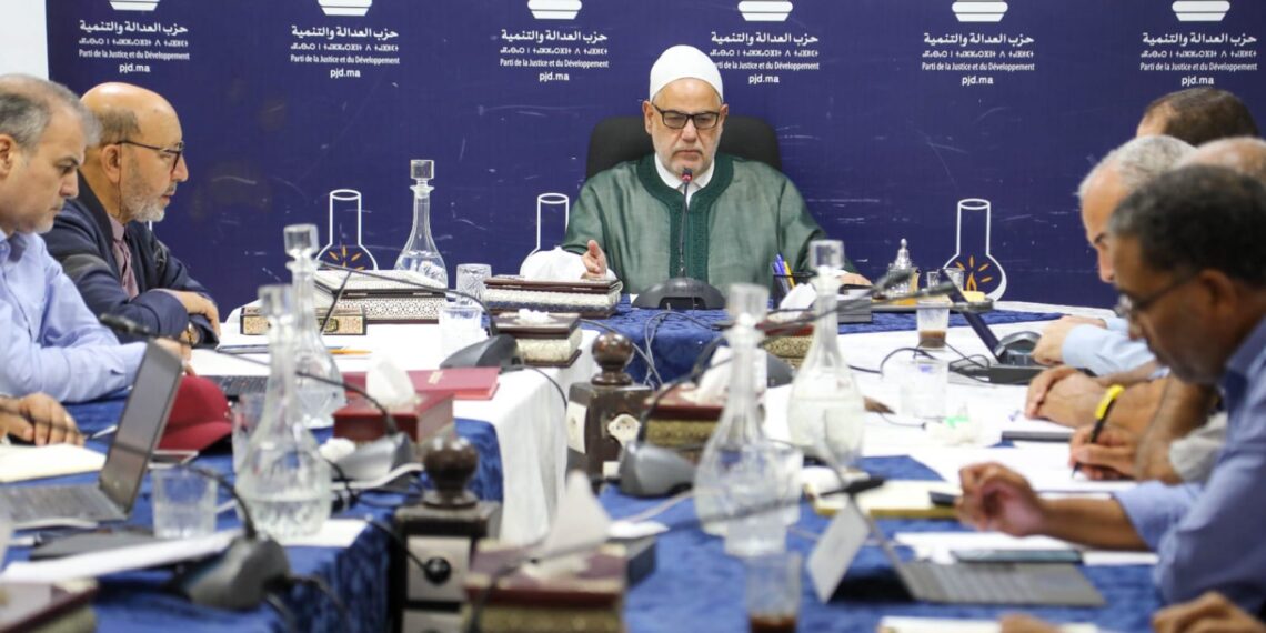 العدالة والتنمية يعقد دورة استثنائية لمجلسه الوطني لمناقشة نتائج الانتخابات 1 IMG 20260924 WA0092