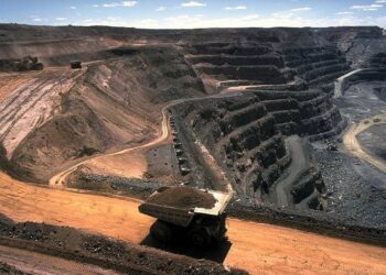 النرويج تحدد 2028 موعدا لخطة استغلال أكبر رواسب المعادن النادرة في أوروبا 4 Kalgoorlie open cast mine