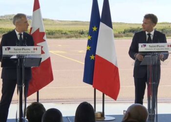 ماكرون: فرنسا وكندا تدافعان عن سيادتهما واستقلالهما الاستراتيجي 5 Macron Mark Carney