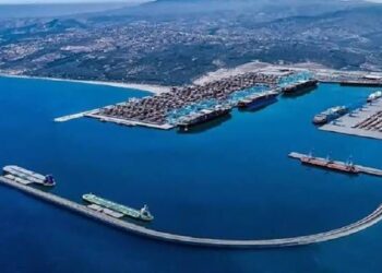 الناظور على موعد مع تحول كبير.. خطوة جديدة تقرّب المغرب من ميناء بمواصفات عالمية 20 Nador West Med