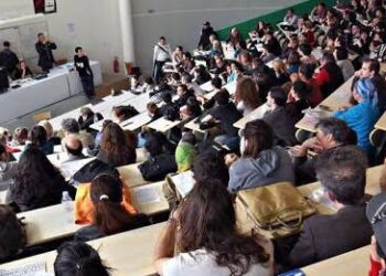 الدخول الجامعي يشتعل.. نقابات تهدد بالتصعيد 2 الدخول الجامعي