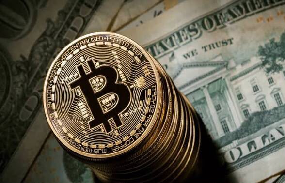 بيتكوين تستعيد بريقها.. العملة الرقمية تقفز إلى أعلى مستوى منذ يناير 1 بيتكوين