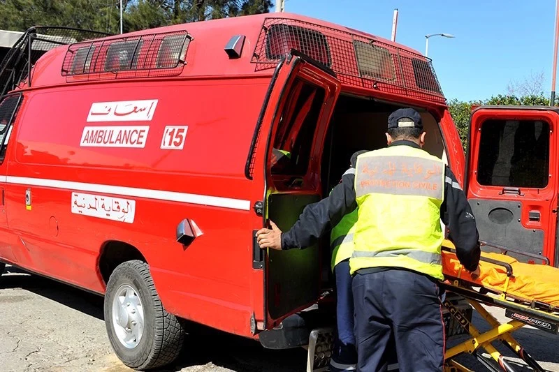 العثور على جثة طبيب متقاعد معلقة بسلك كهربائي 1 ambulance copie 6 1
