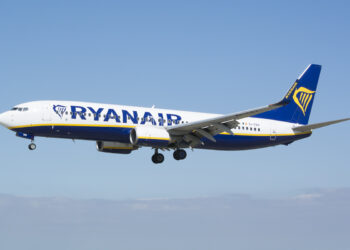 رايان إير تعزز حضورها بالمغرب بـ5.3 ملايين مقعد و17 خطا جويا جديدا 4 Ryanair Boeing 737 800 EI EBX