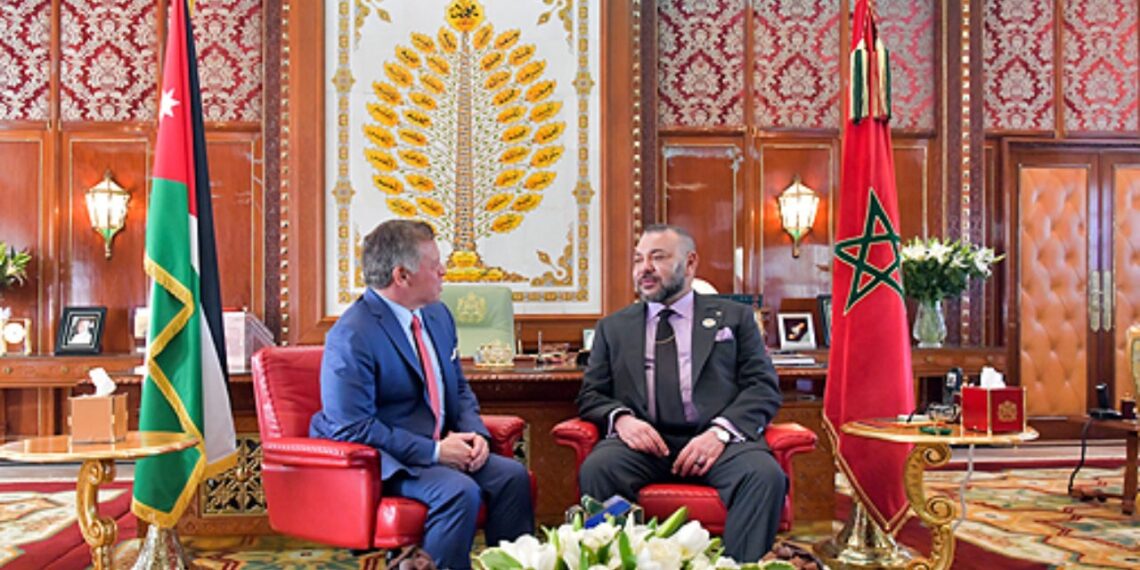 برقية من جلالة الملك إلى عاهل المملكة الأردنية على إثر الهجوم الإرهابي بمحافظة الكرك 1 Sa Majeste le Roi Mohammed VI et son frere SM le Roi Abdallah II