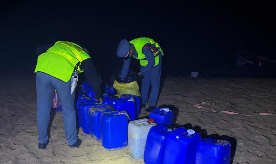 الجديدة.. الدرك يحبط رحلة سرية للهجرة قبل الإبحار بشاطئ أولاد غانم 1 WhatsApp Image 2026 10 07 at 08.11.02