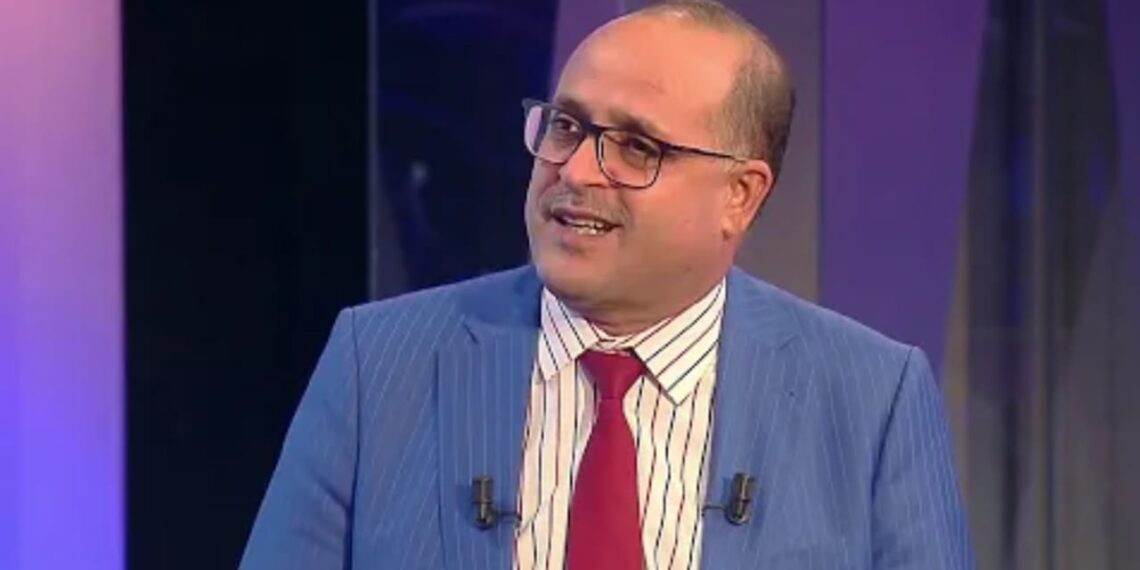 عبد العزيز الرماني: هل تنجح حكومة المنصوري في حل المشاكل المطروحة؟ 1 WhatsApp Image 2026 10 19 at 13.12.24