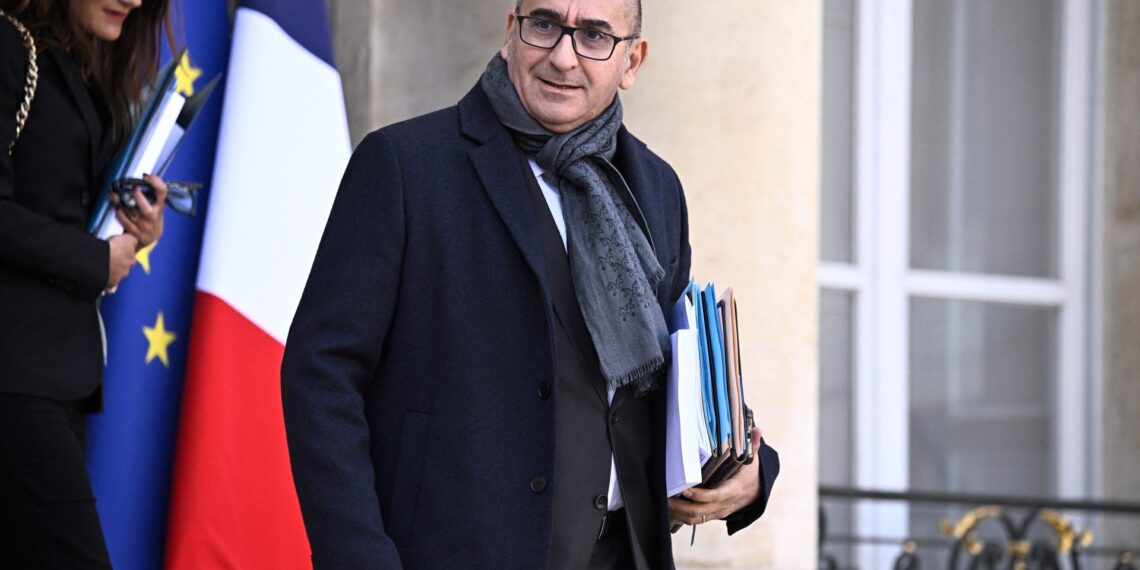 وزير الداخلية الفرنسي يصف إطلاق النار بإيفلين بـالمسار الدموي والتحقيقات تتجه نحو فرضية إرهابية 1 afp 68f50c0f8f6f 1760889871