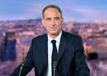 غلوكسمان يتقدم لقيادة اليسار الفرنسي نحو الرئاسيات 5 afp 6a8b7b1ab6c1 1787525914