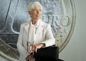 كريستين لاغارد تغادر رئاسة البنك المركزي الأوروبي قبل انتهاء ولايتها 5 img 6ae32527bb5c72.80149418