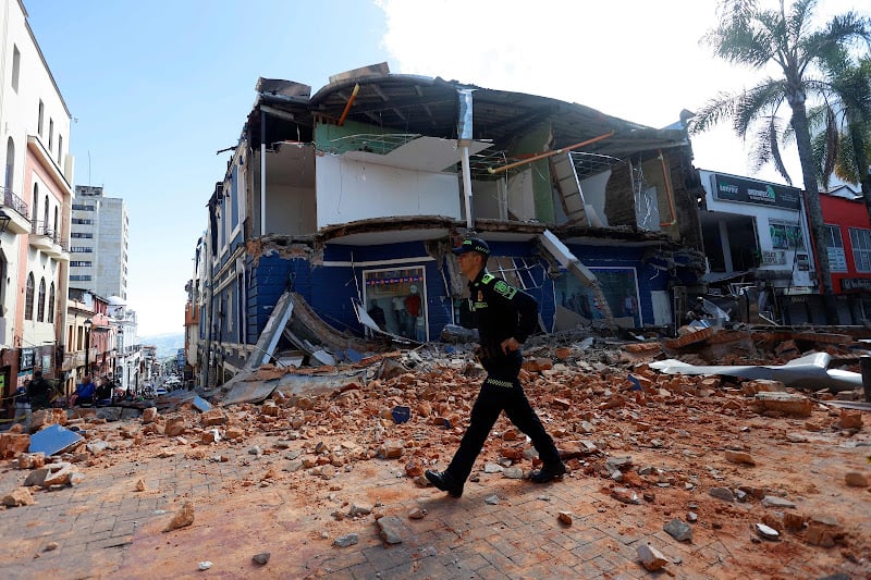 زلزال بقوة 7.6 درجات يهز بنما وتحذيرات من تسونامي 1 panama seisme